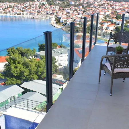 Anniken Apartamento Trogir