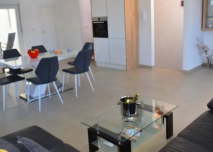 Anniken Apartamento *